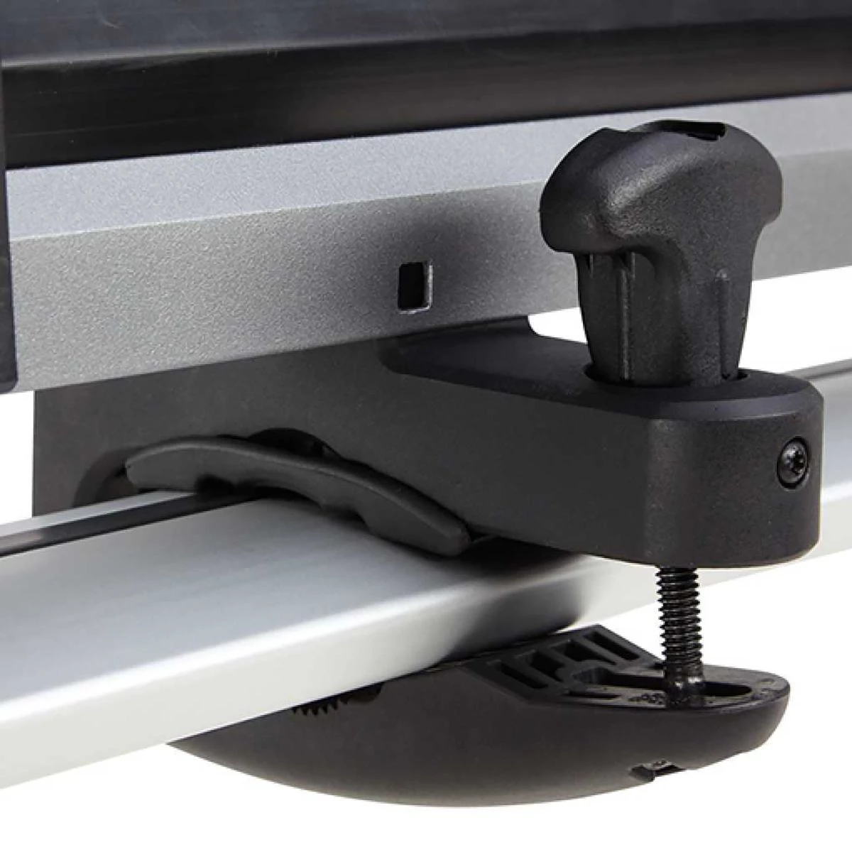 Outlet ๐ Yakima Ski & Snowboard Car Racks FreshTrack 6 ๐คฉ 3 Outlet ๐ Yakima Ski & Snowboard Car Racks FreshTrack 6 ๐คฉ - Image 3